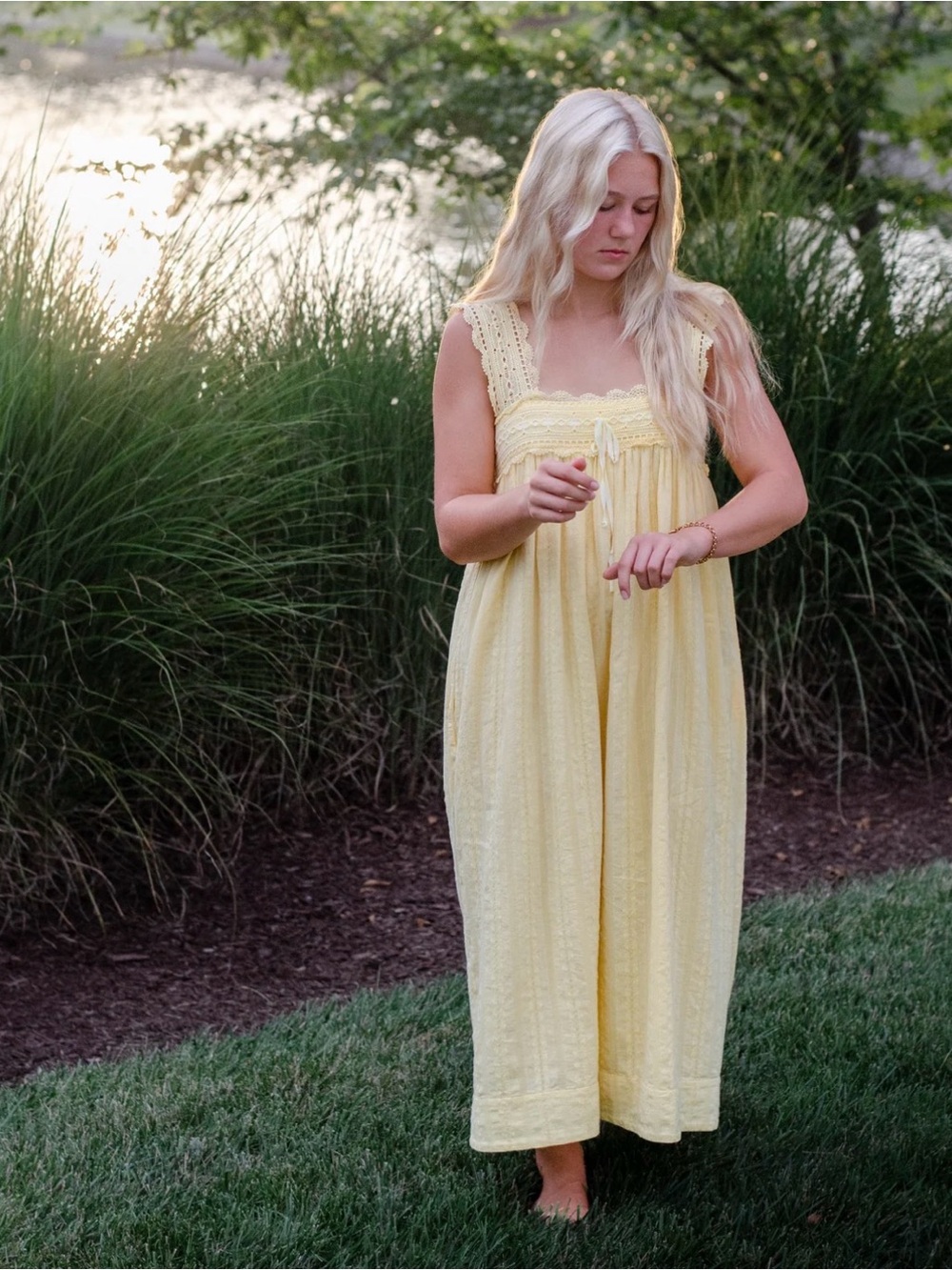 Use code Amanda10 when you shop with Avaire Collective!
